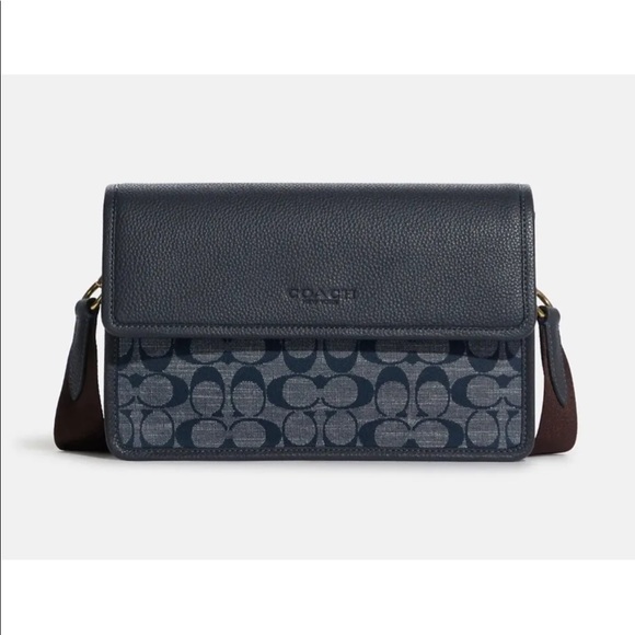 NWT Coach Turner Flap Crossbody In Signature Chambray - Picture 1 of 7